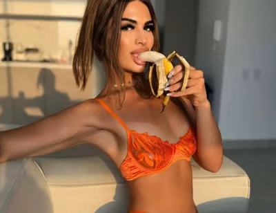 eva-long OnlyFans creator