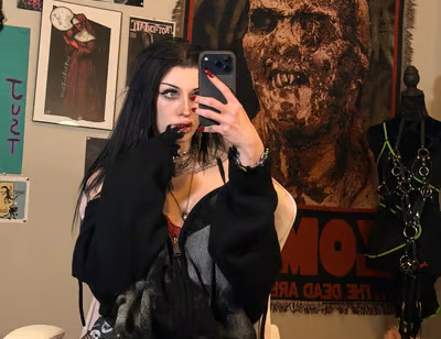 Unhingedray OnlyFans creator